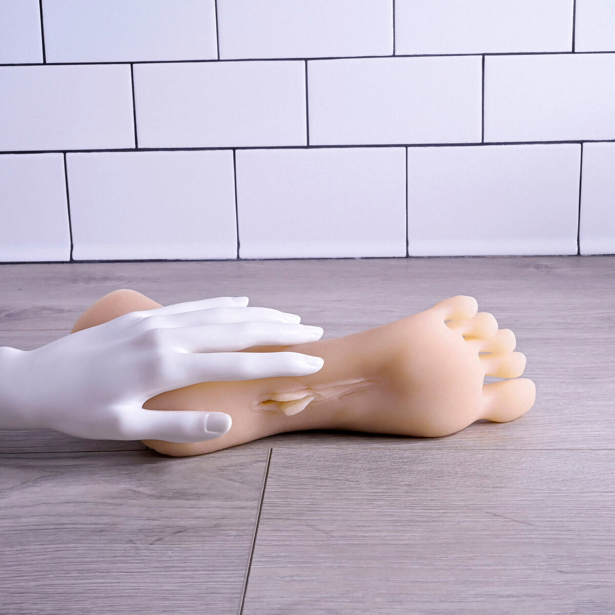 V2H10983850C986D6993B1B142DFE0A9777R5584207P3