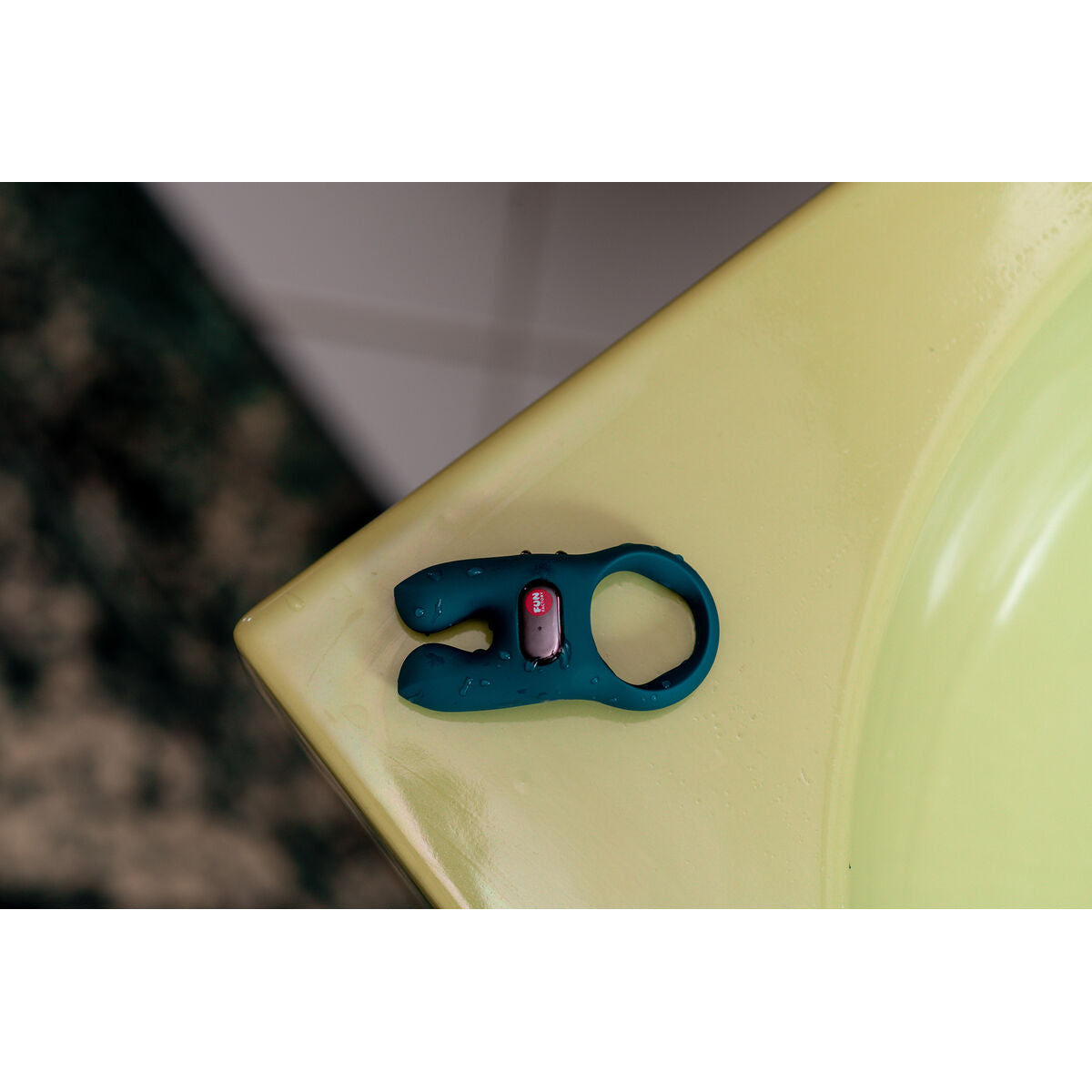 V2H55732CF35A84C4433A47D5599BAB1C84R5585077P6